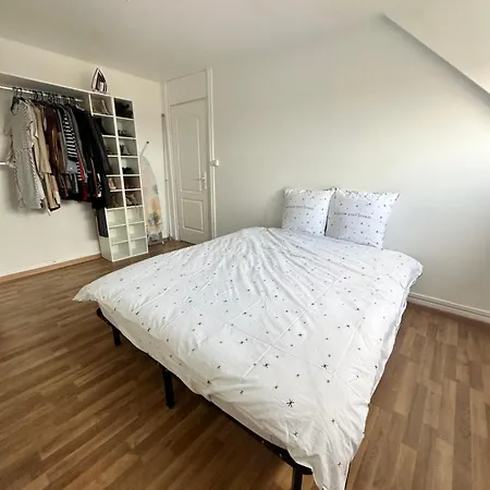 Calme, Spacieux Et Chic En Centre ! Appartamento *