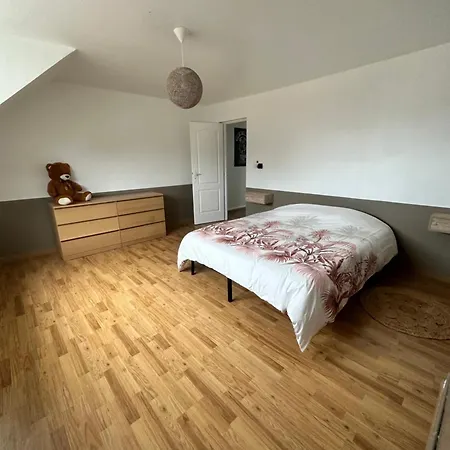 Calme, Spacieux Et Chic En Centre !